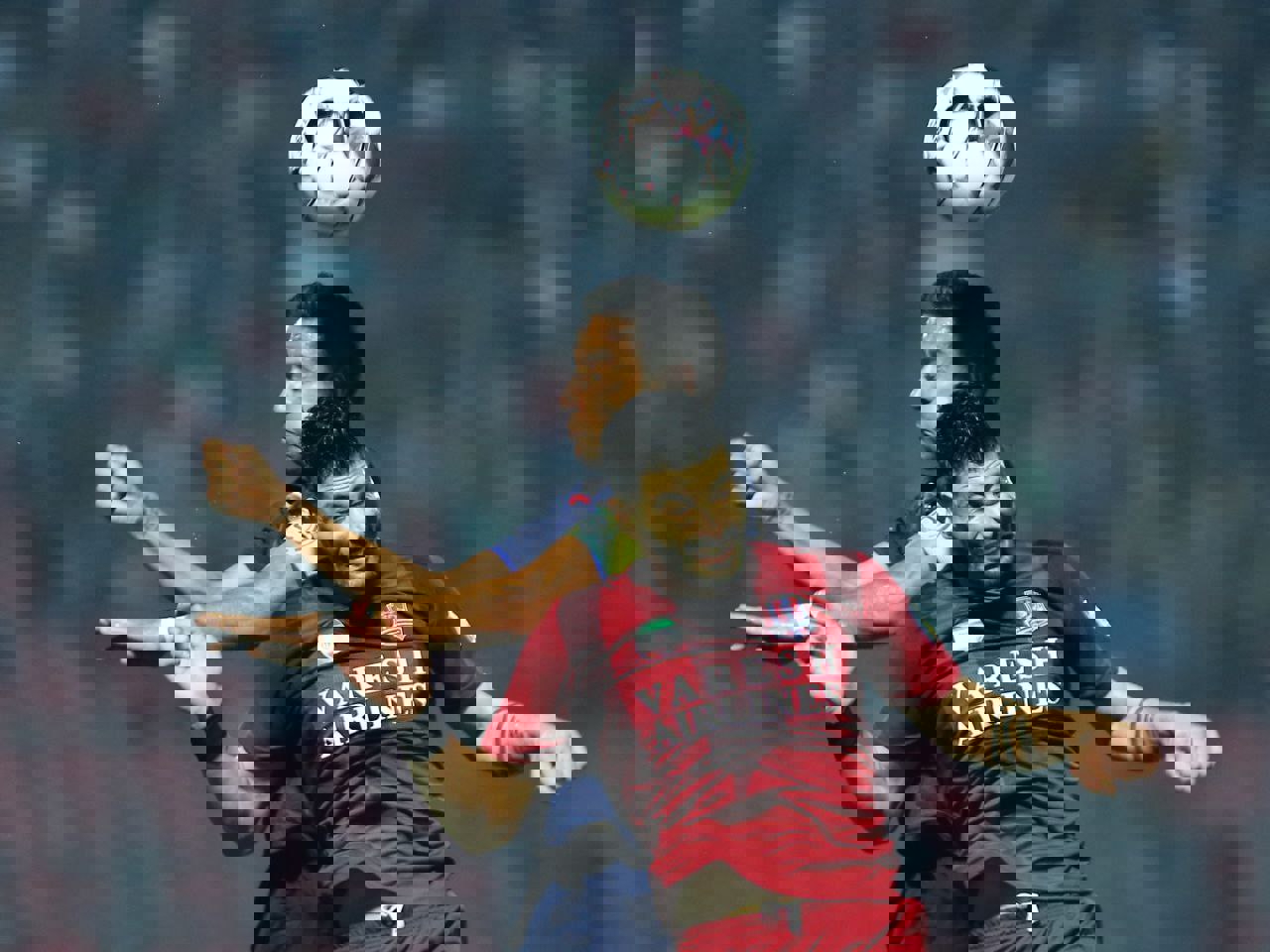 2074975