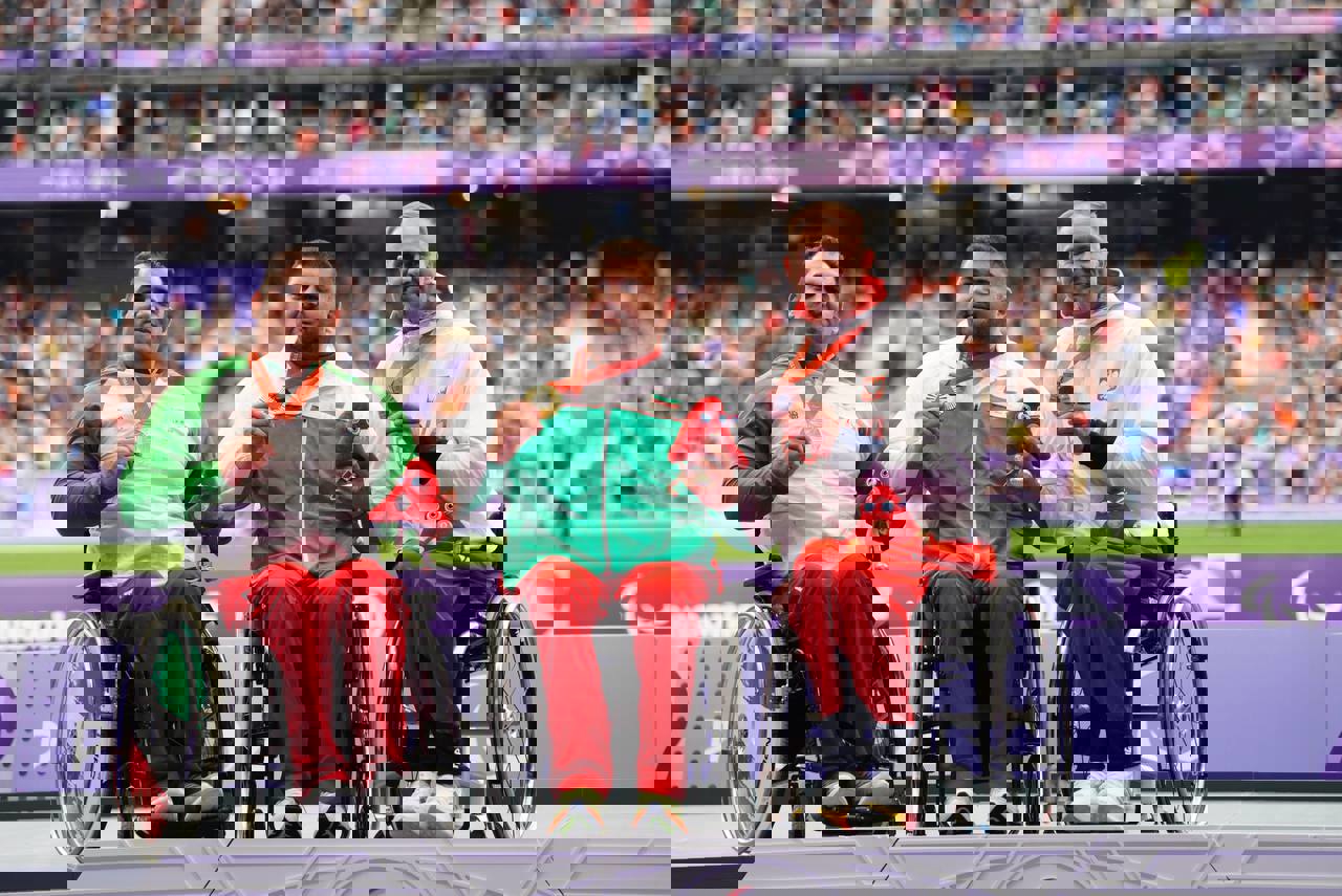 2075127
