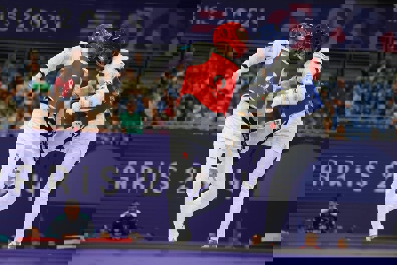 2075226