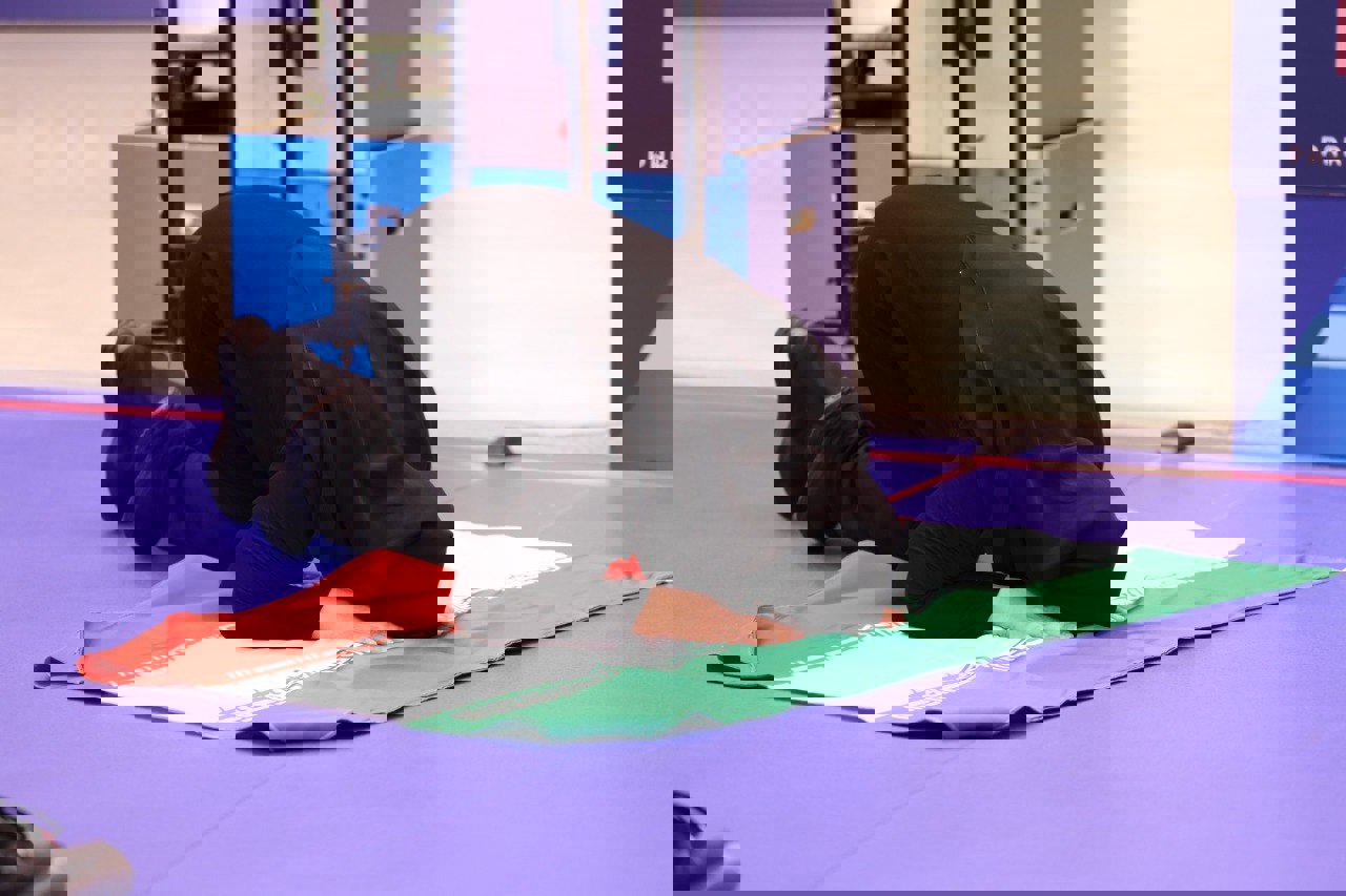 2075243