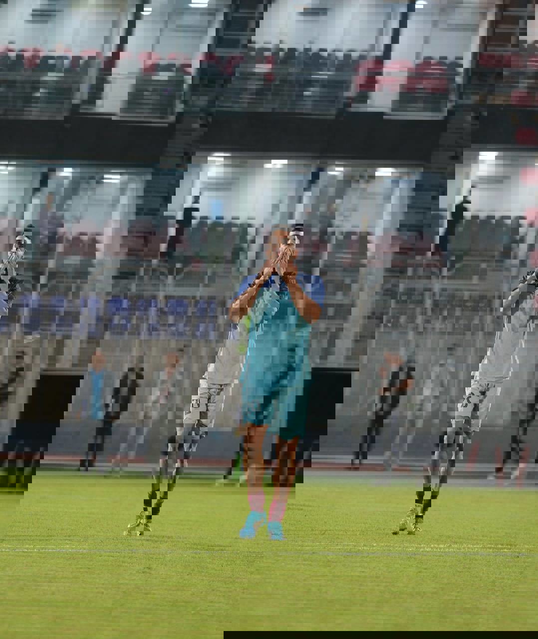 2075411