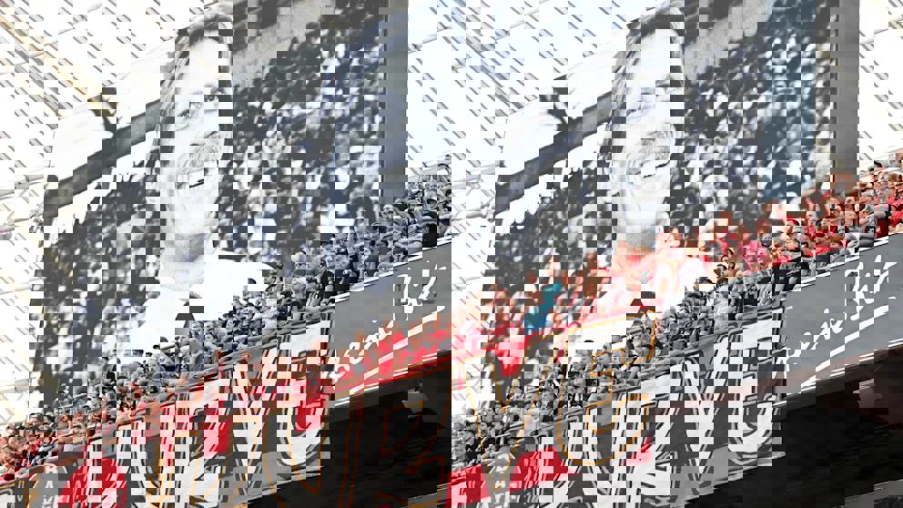 2075543