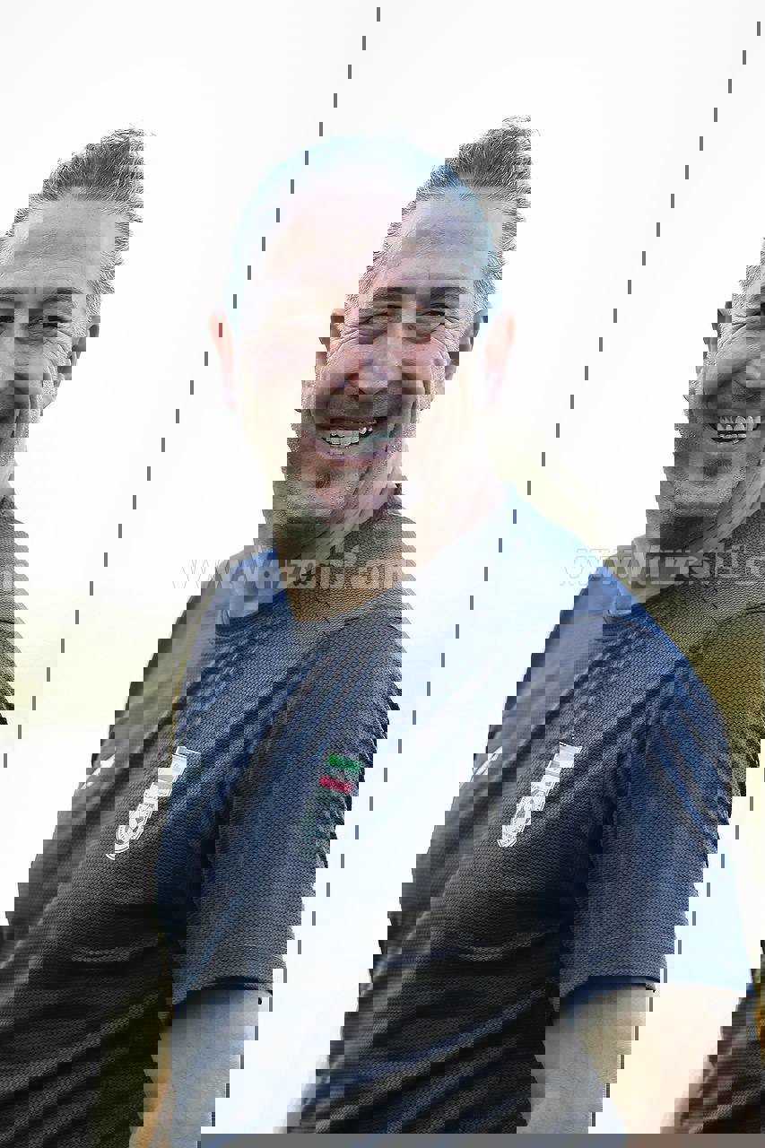 2075858