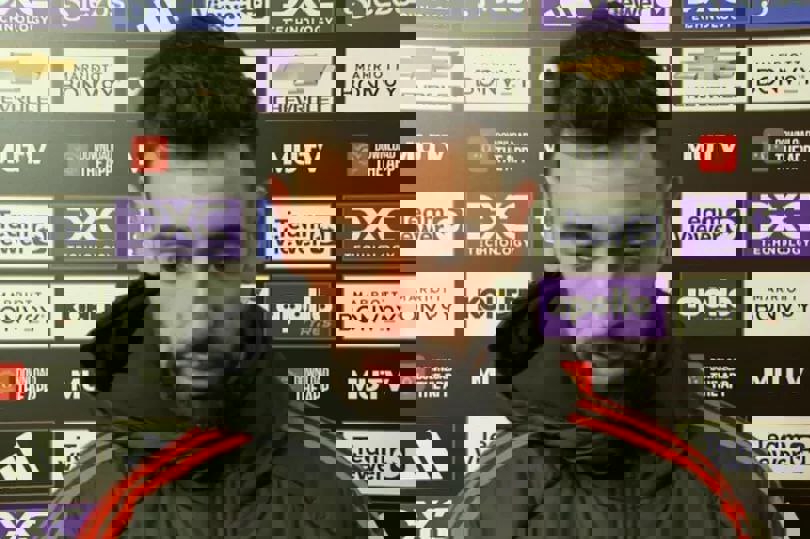 2075851