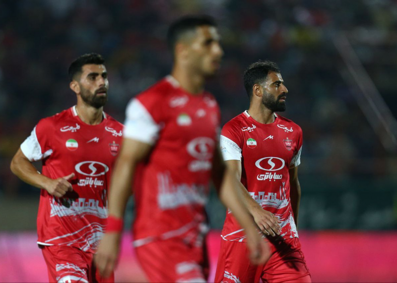 پوستر سرخ‌ها پیش از مصاف با الاهلی / کنایه سنگین پرسپولیس به حذف تخت جمشید