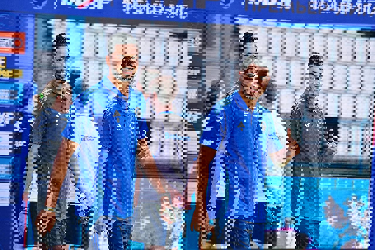 2075748