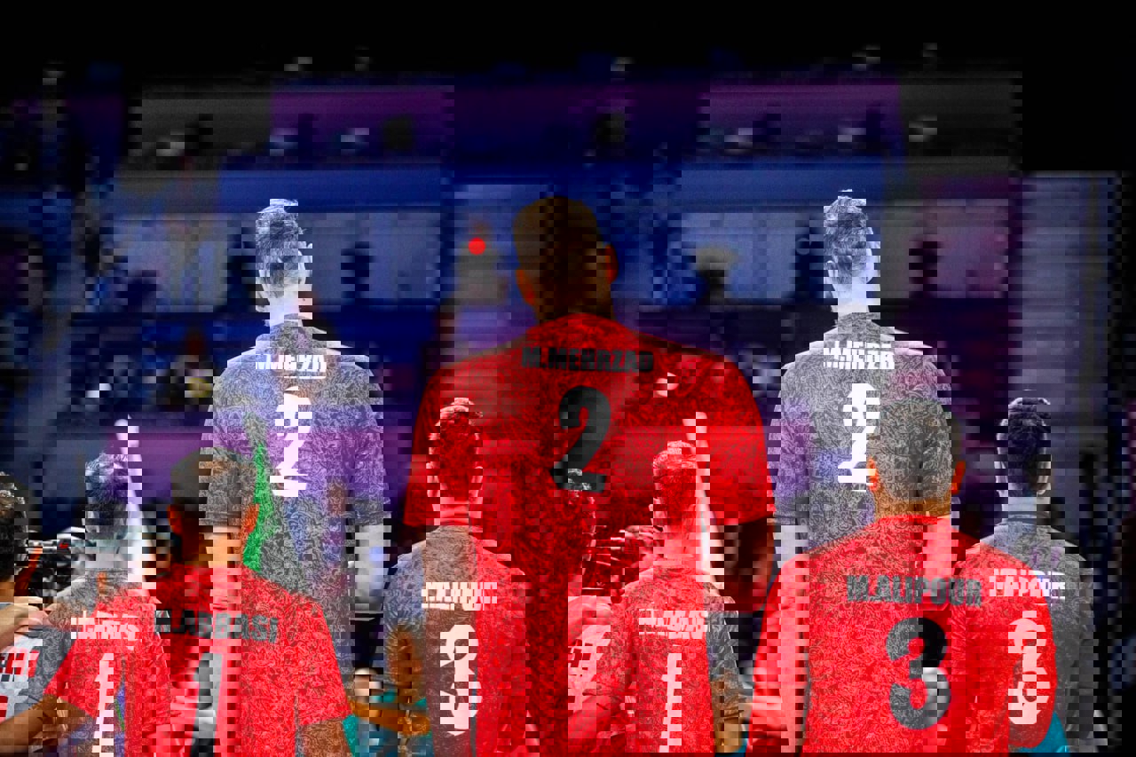 2075894