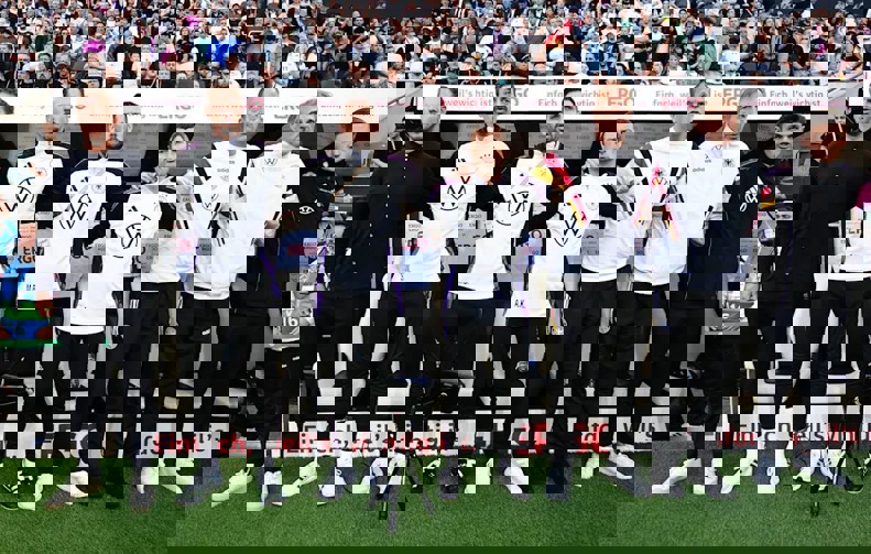 2076245