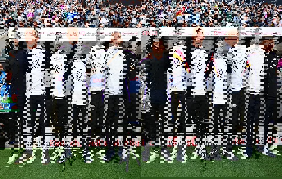 2076245