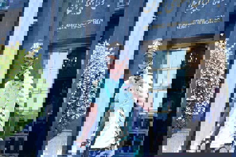 2076044