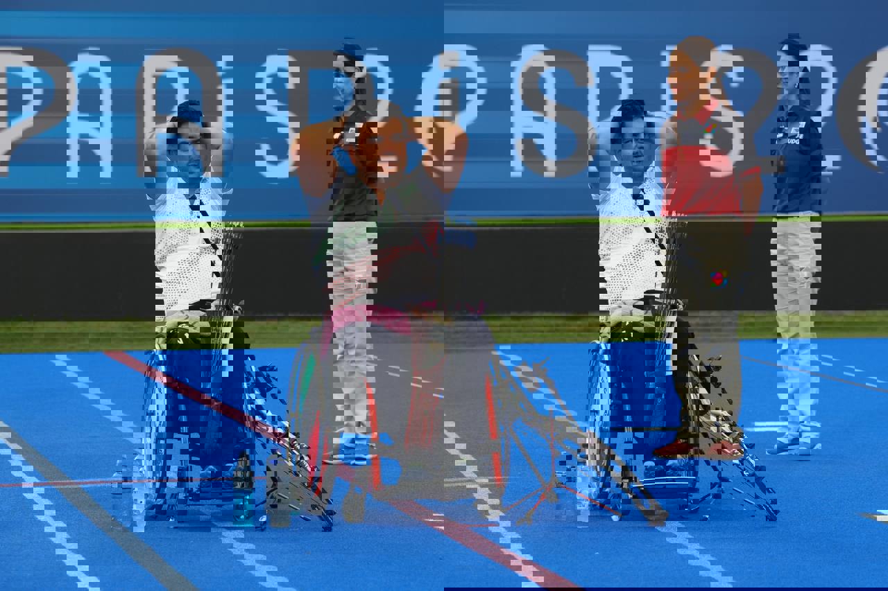 2076221