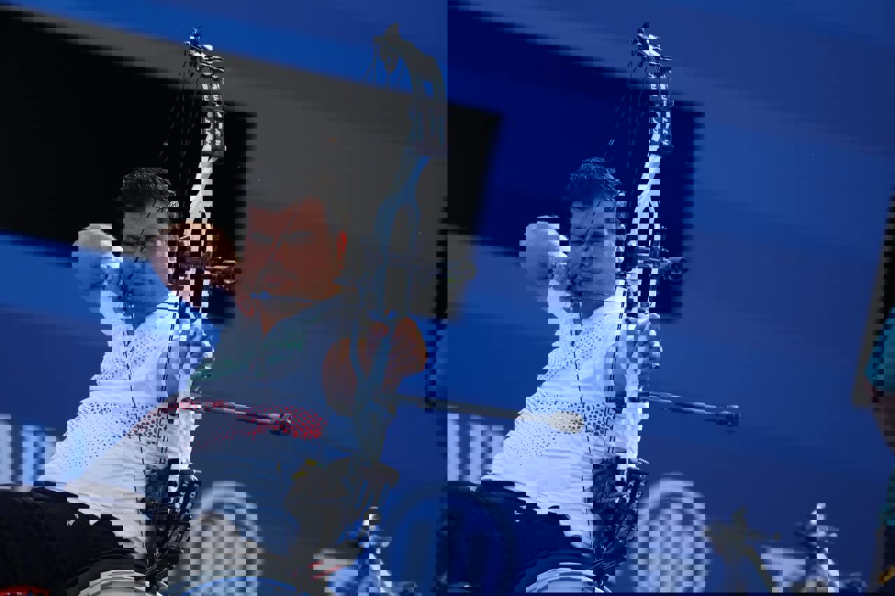 2076166