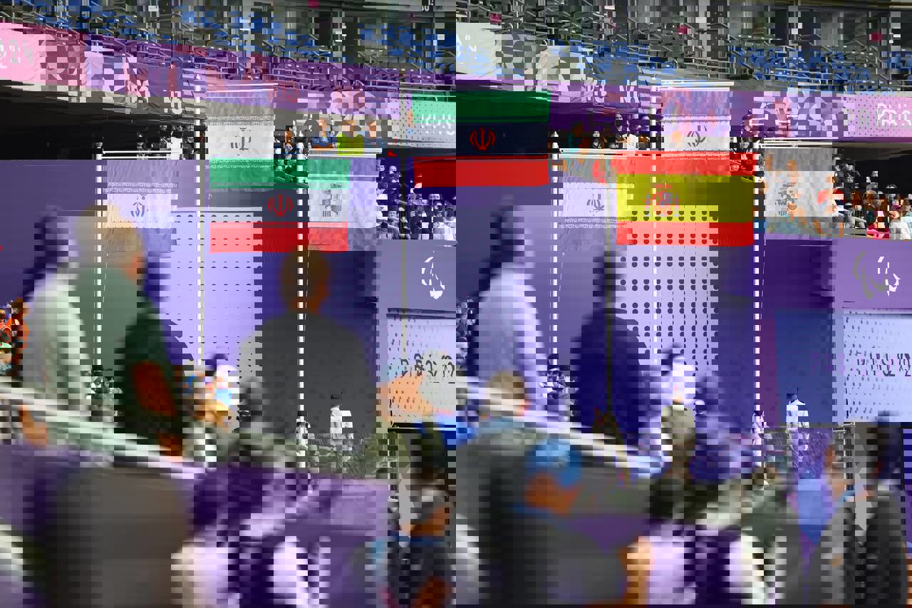 2076504