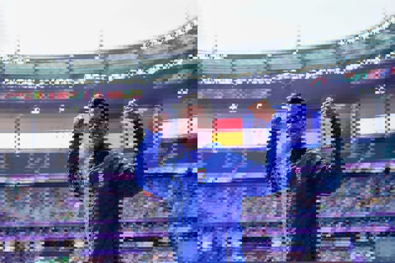 2076791