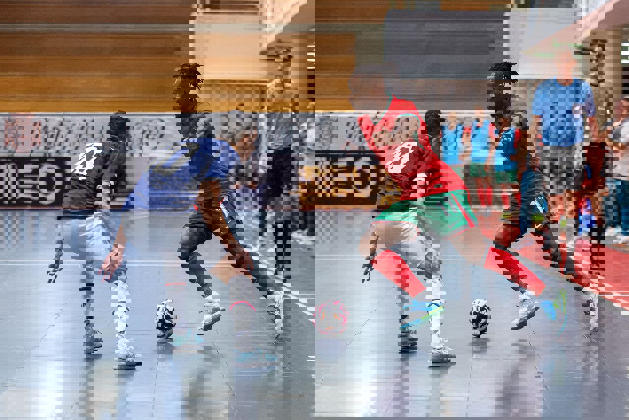 2076911
