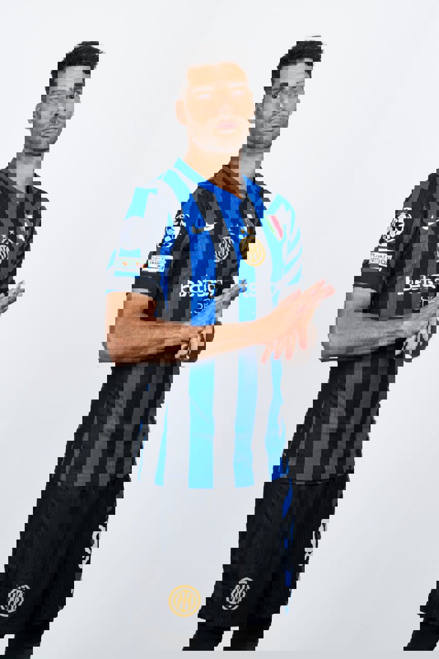 2076991
