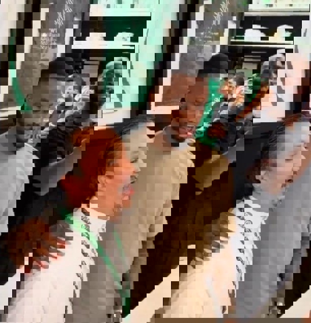 2076857