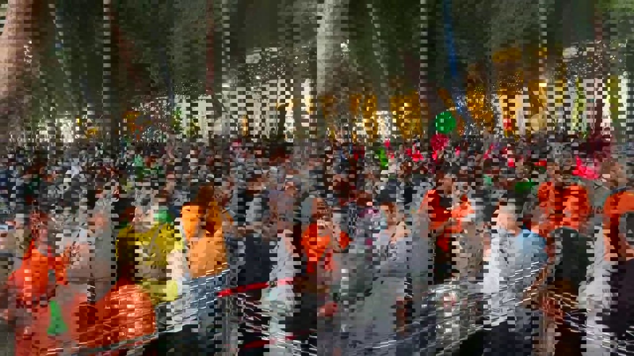 2077062