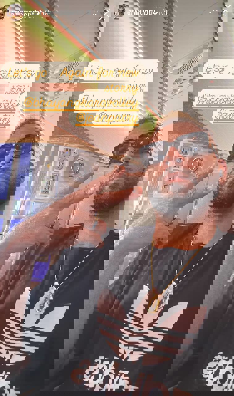 2077242