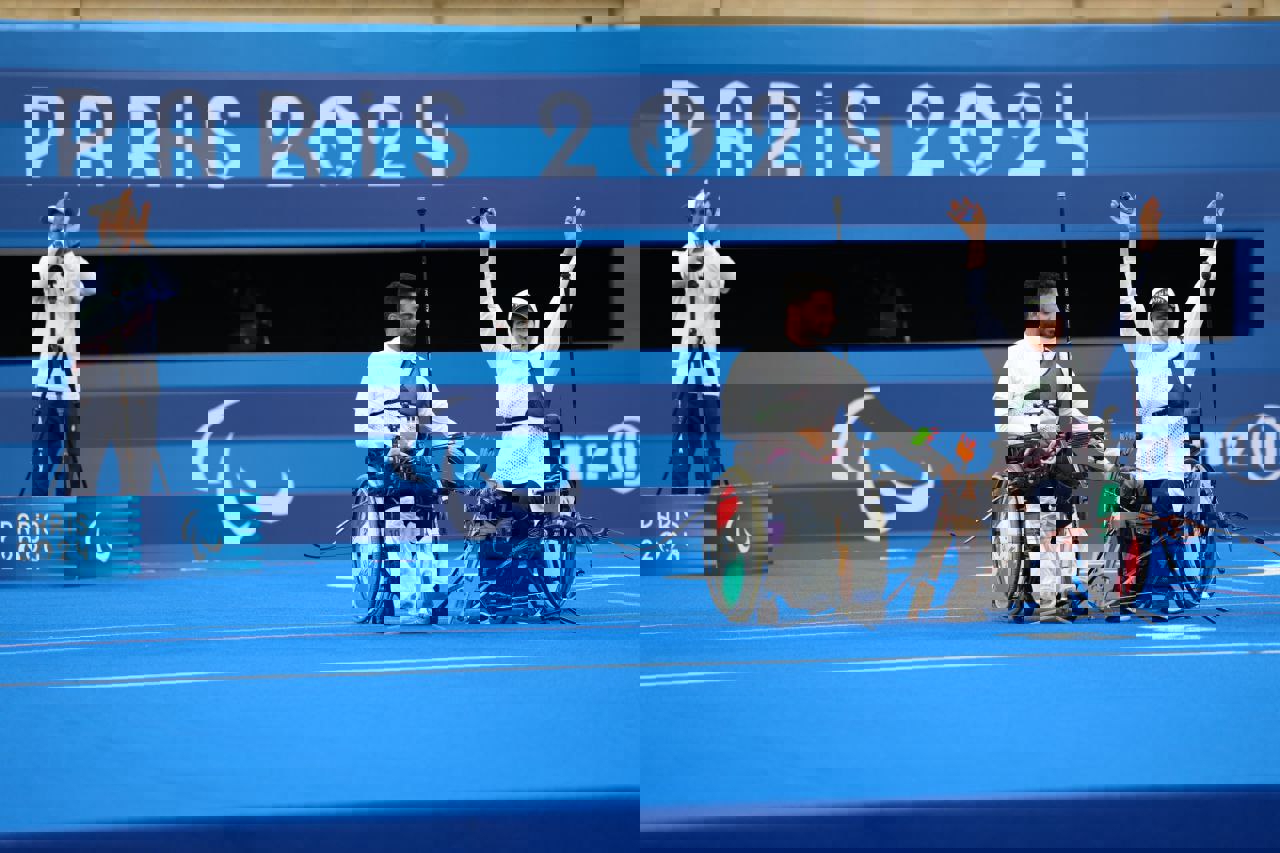 2077130