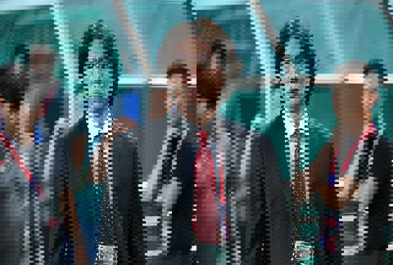 2077272