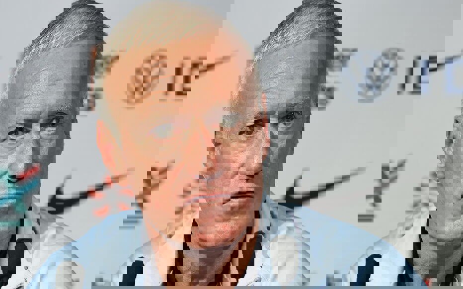 2077338
