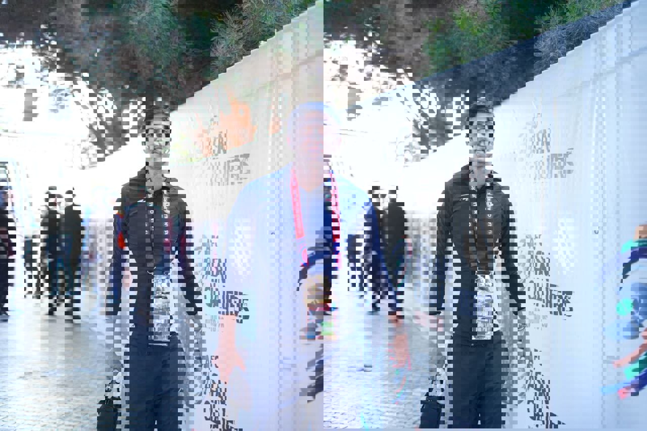 2077261