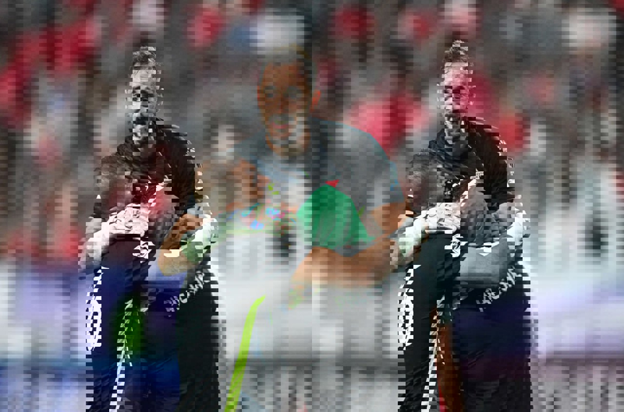 2077251