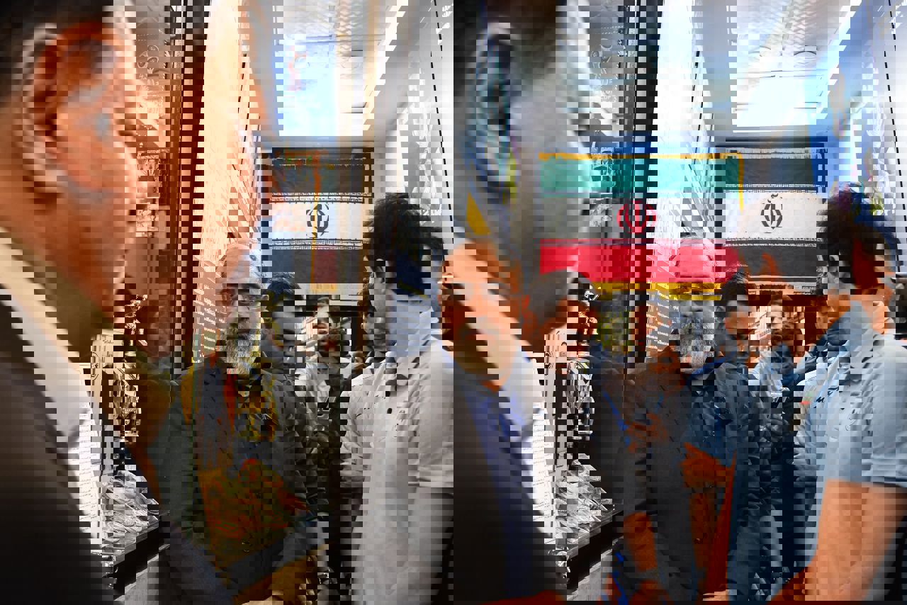 2077747