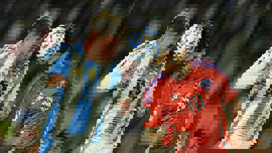 2077492