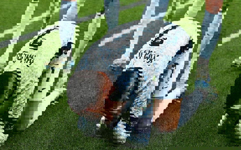 2077551
