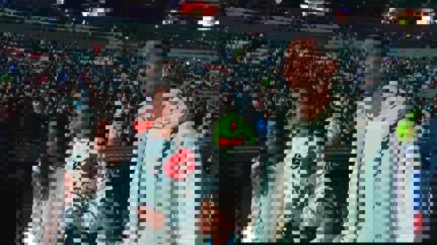 2077496