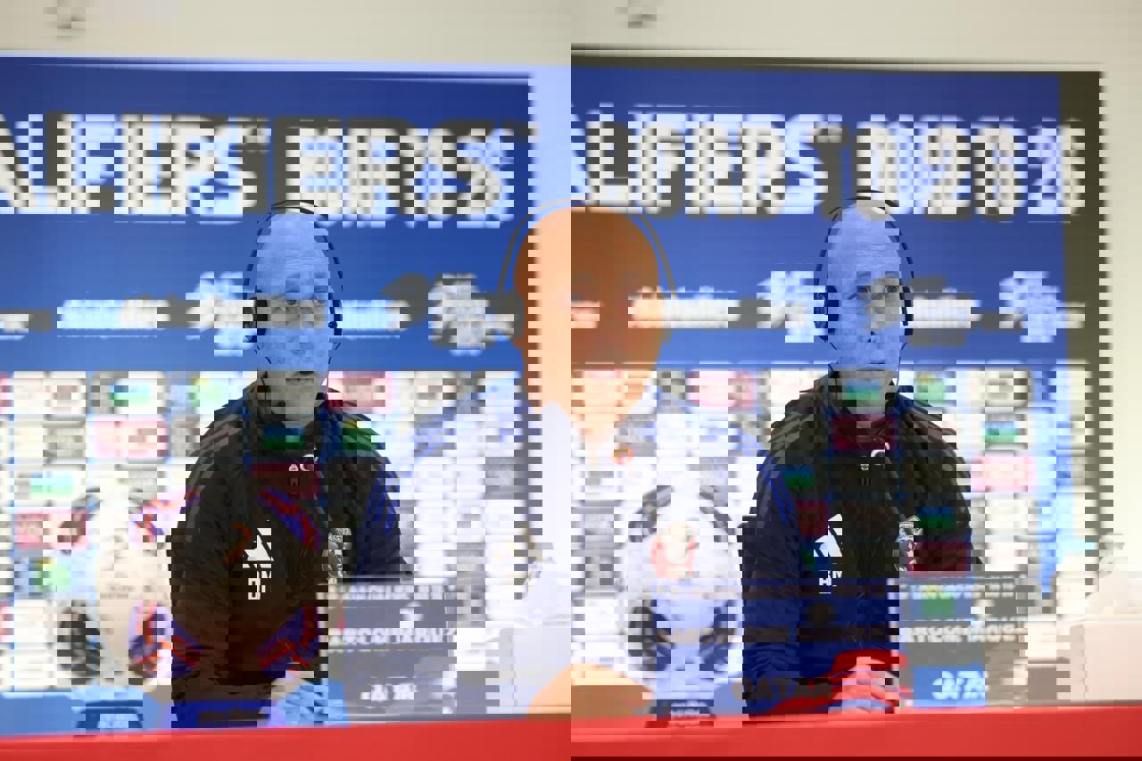2077589