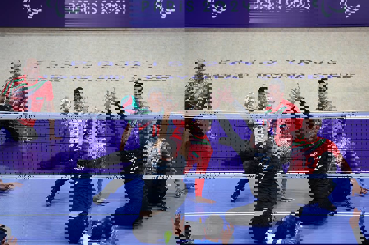 2077732