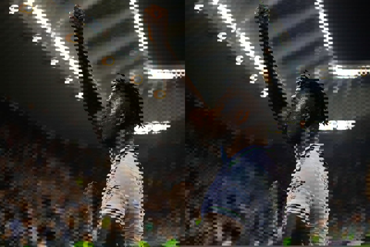 2077797