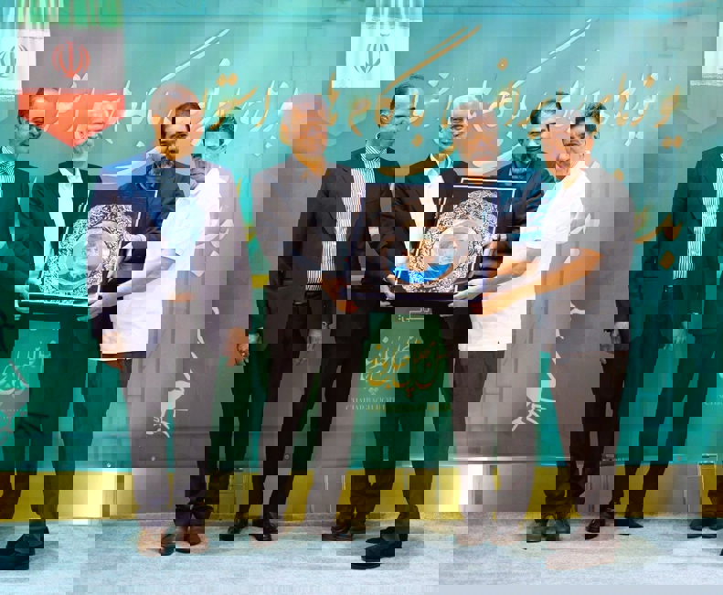 2077886