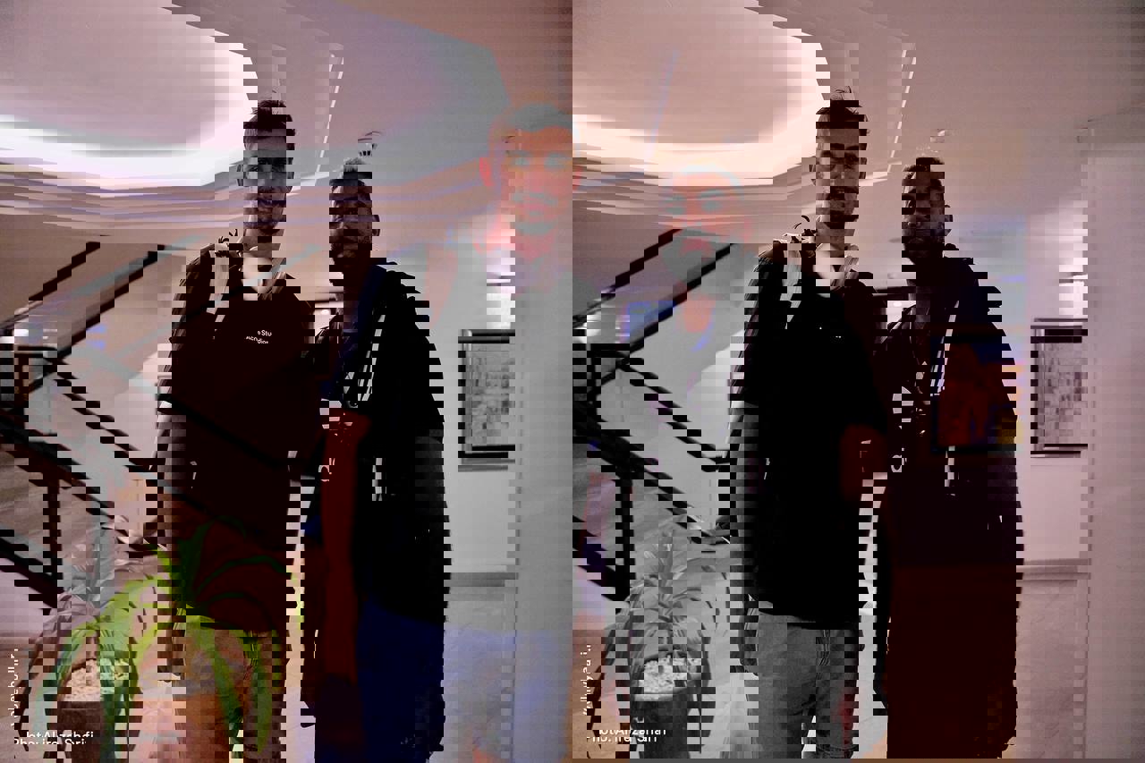 2077838