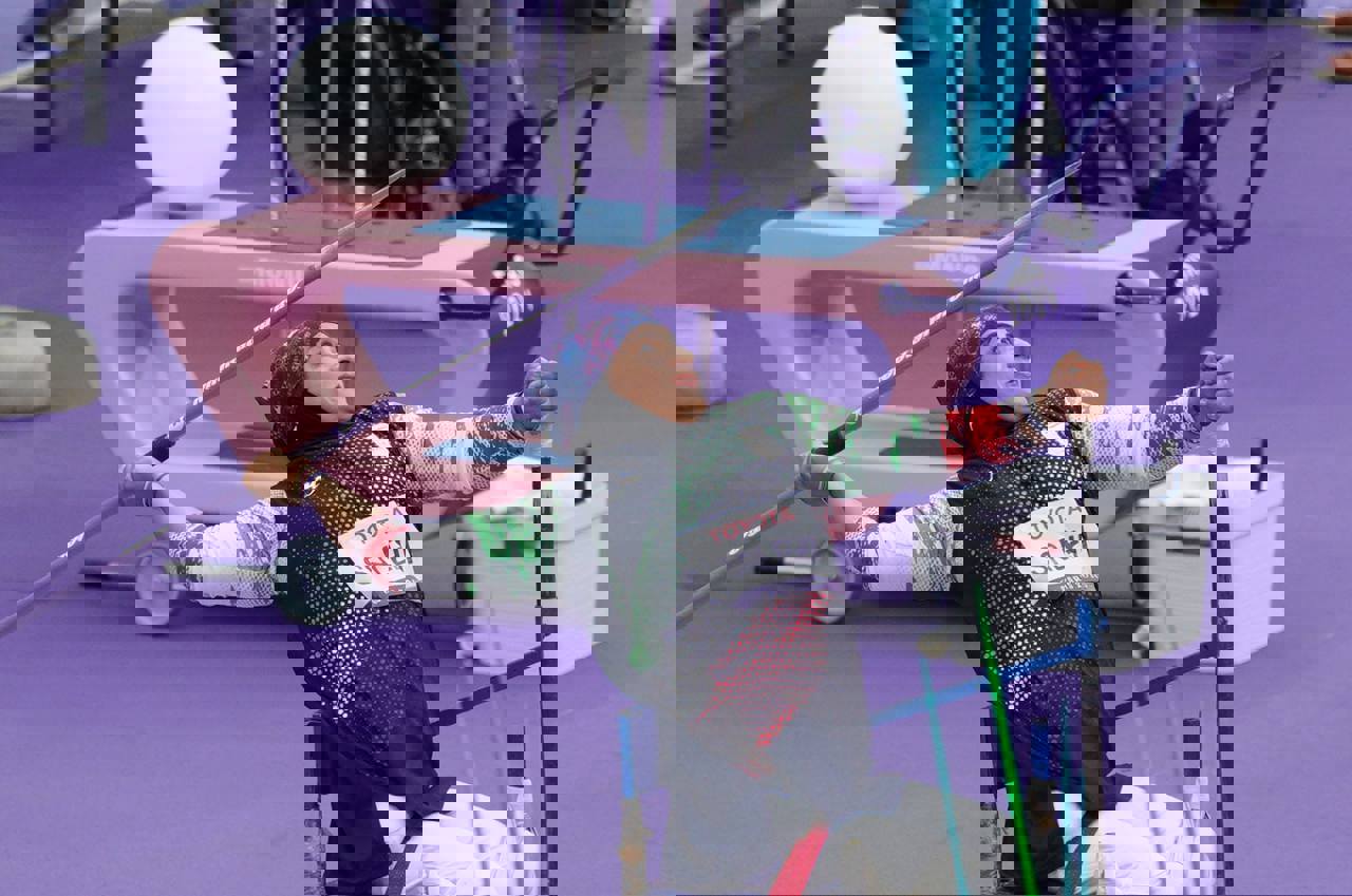2077938