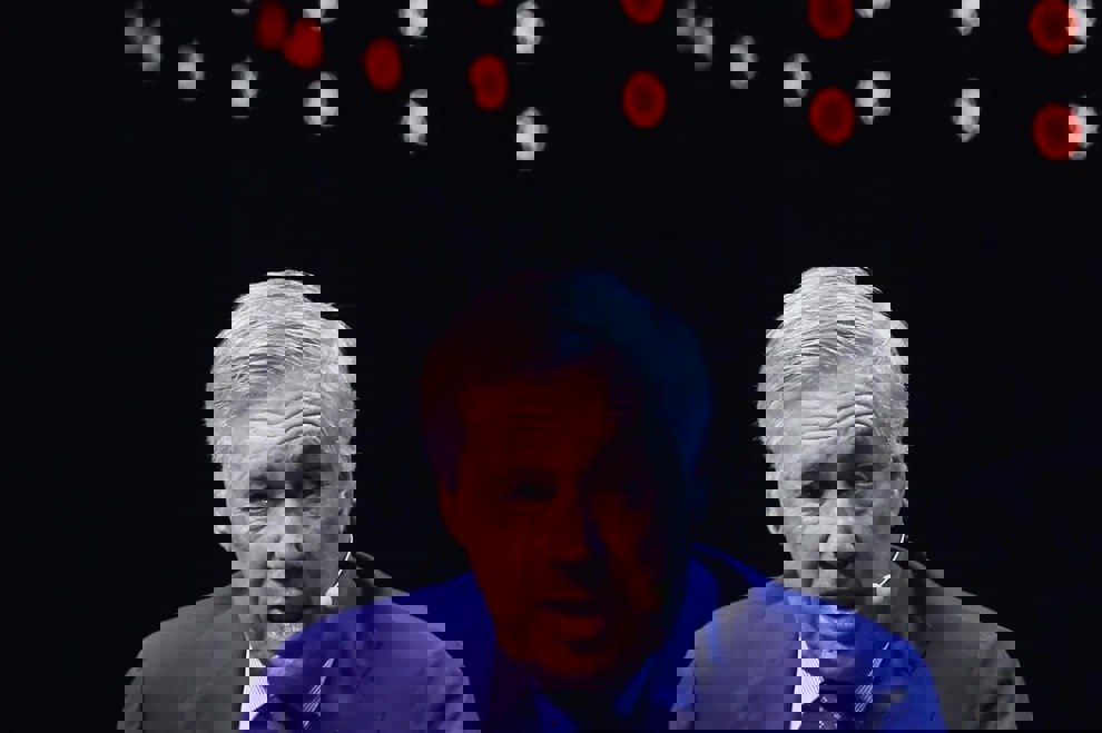 2077994