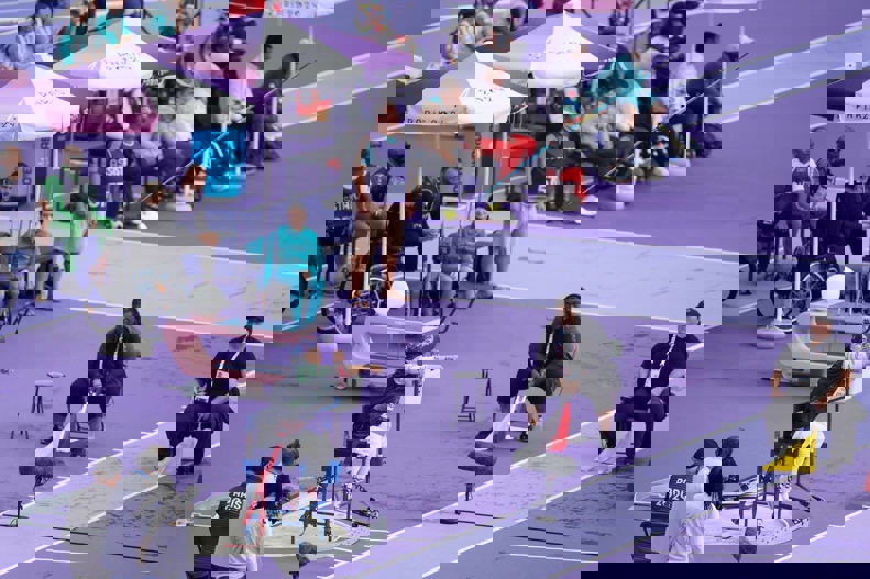 2077937