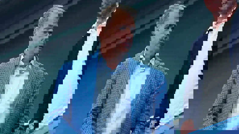 2078378