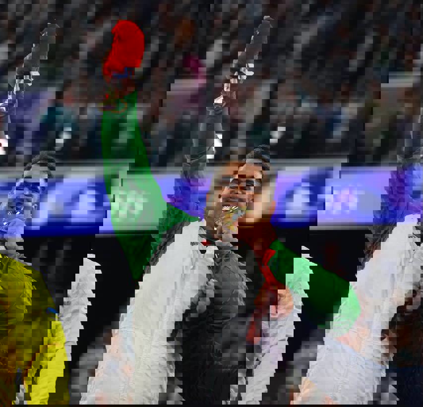 2078582