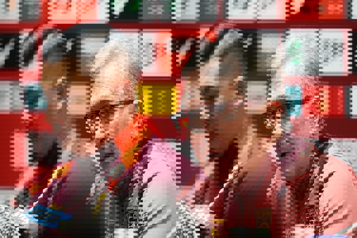 2078927