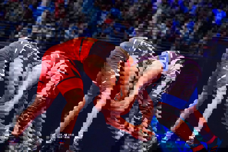 2078917