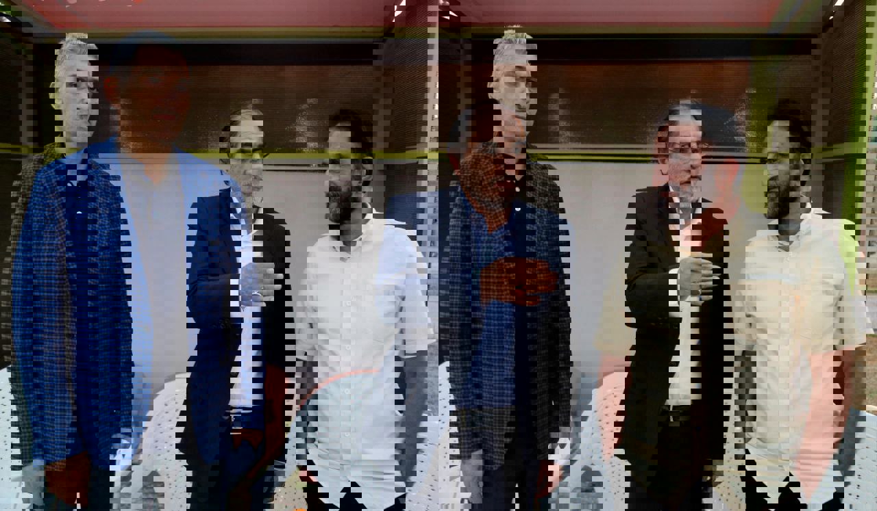 2079023