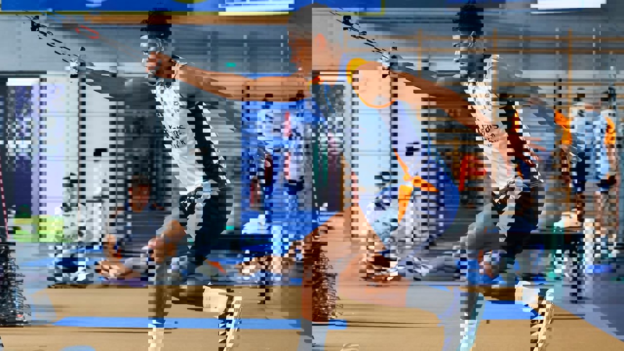 2078976