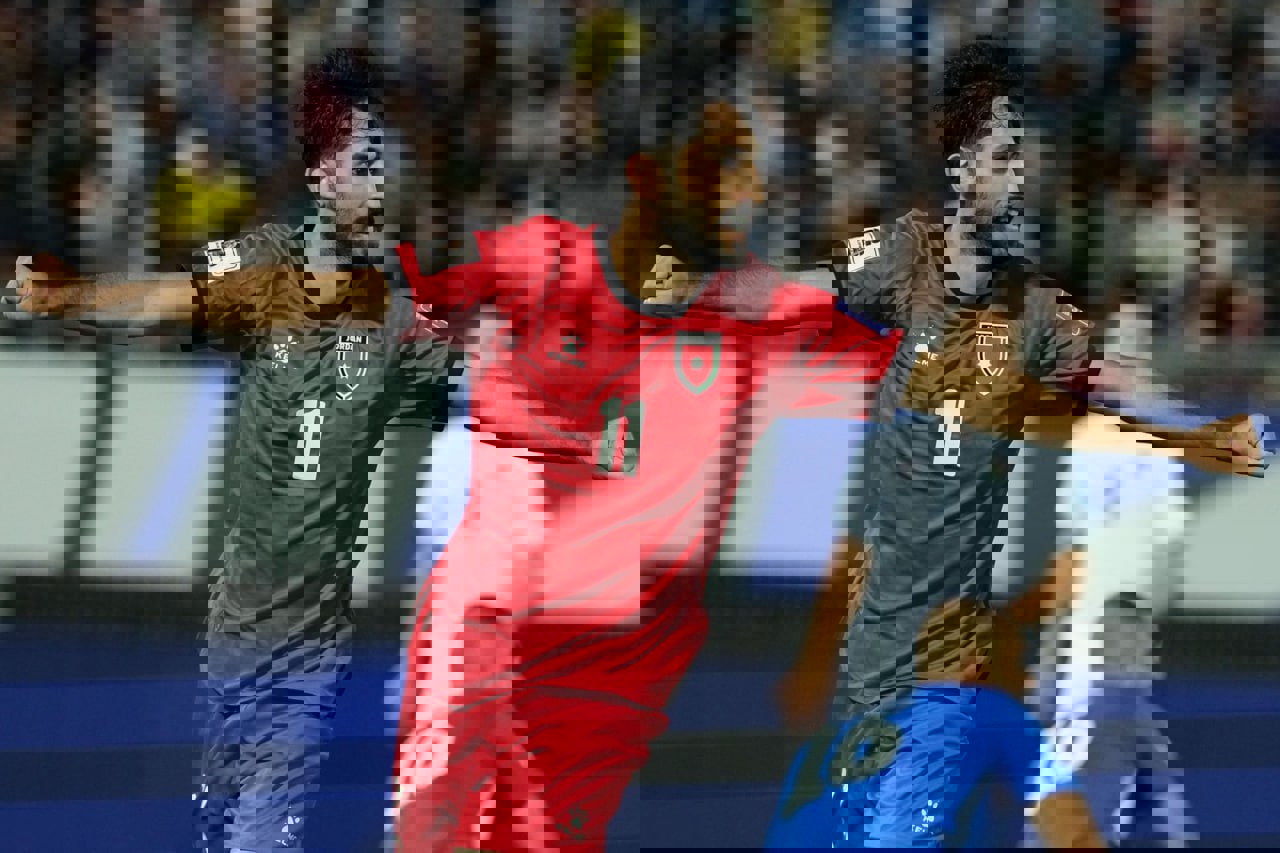 2079563