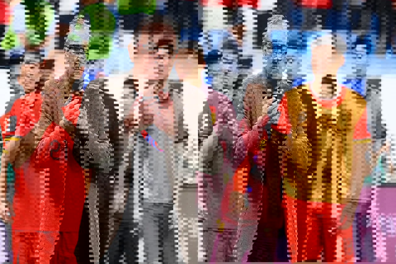 2079383