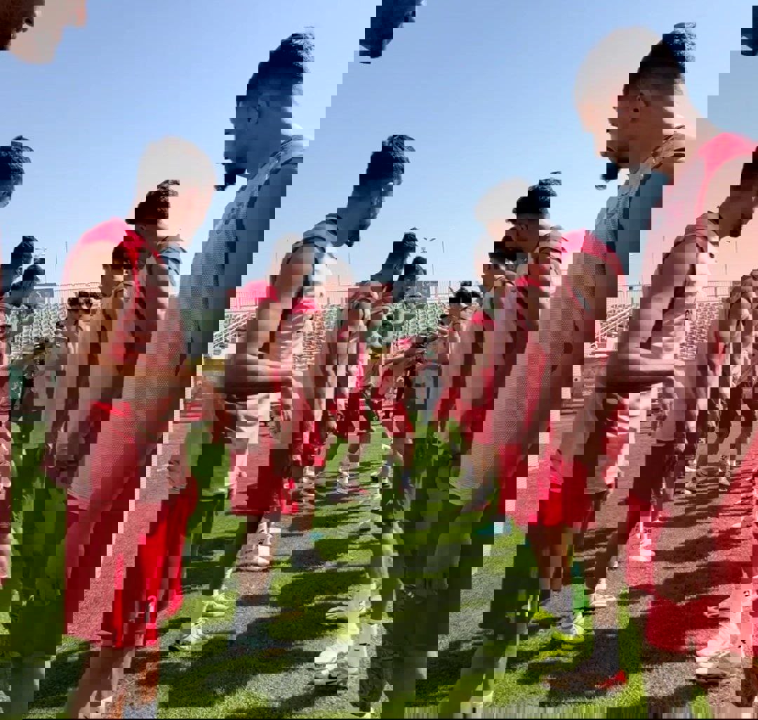 2079372