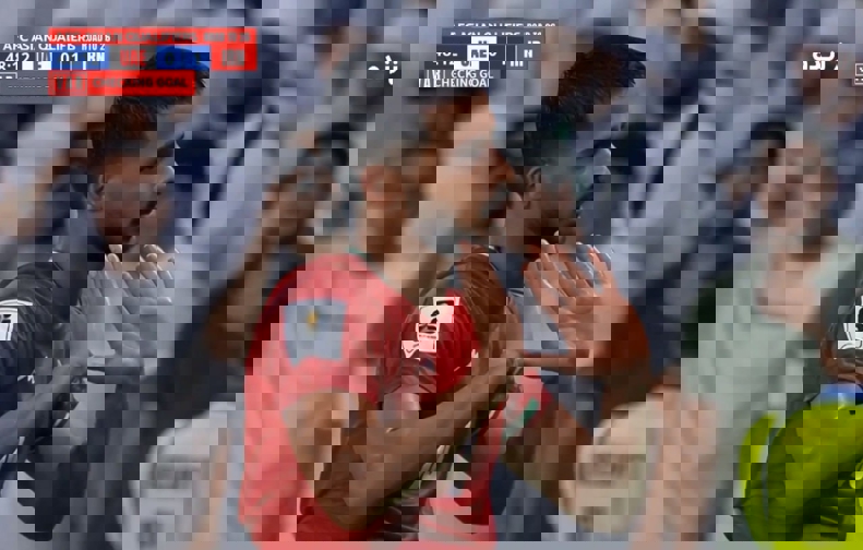 2079451